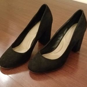 Apt 9 Black Suede Heels
